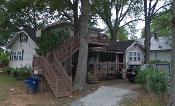 Building Photo - 801 Keith Ave