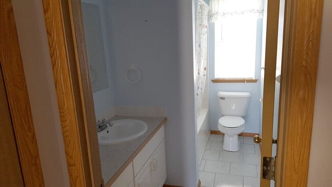 Building Photo - 2+ bed, 2 bath home in Sun Meadows, Sequim