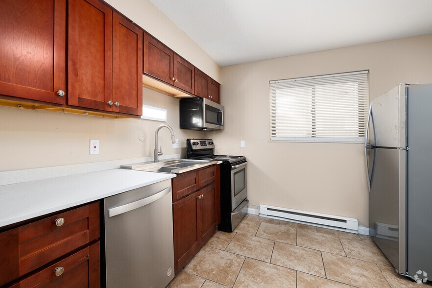 Primary Photo - The Donatello