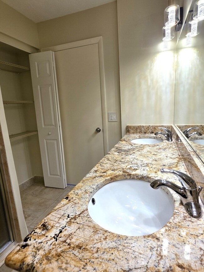 Building Photo - 2721 Village Blvd