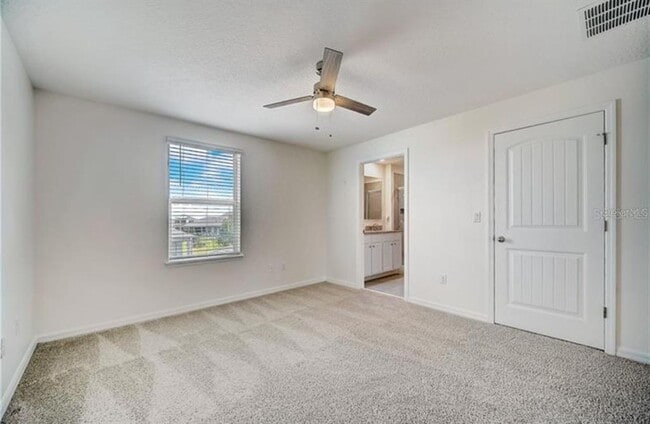 Building Photo - 9133 Mellow Coral St