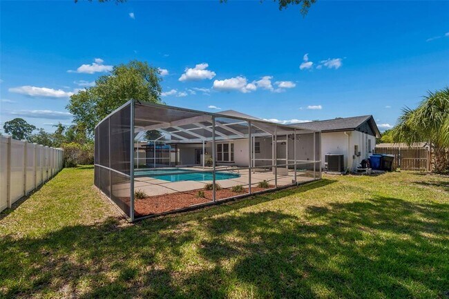 Building Photo - 7111 Gateway Ct