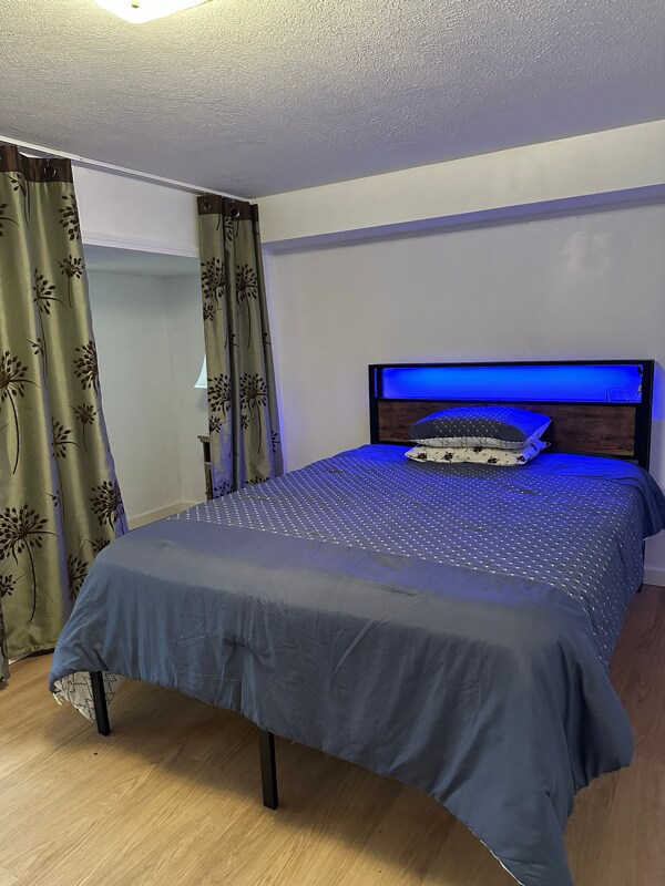 Building Photo - 117 Vinewood Cir