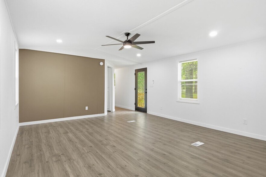 Building Photo - 19856 Old Hwy 105 E