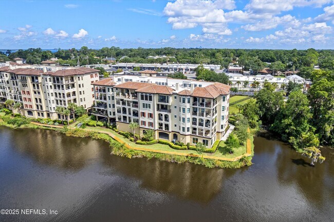 Building Photo - 3958 Baymeadows Rd