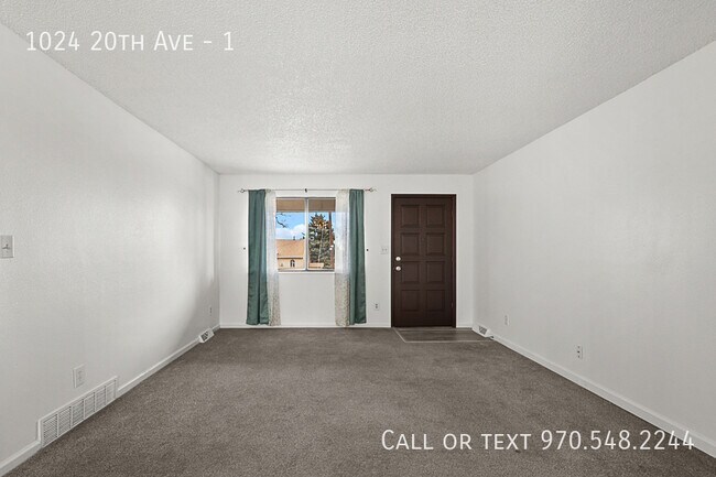 Building Photo - 1024 20th Ave