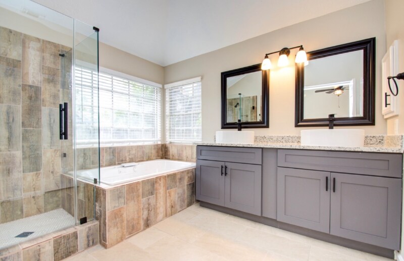 Building Photo - 14815 S Bristol Harbour Cir