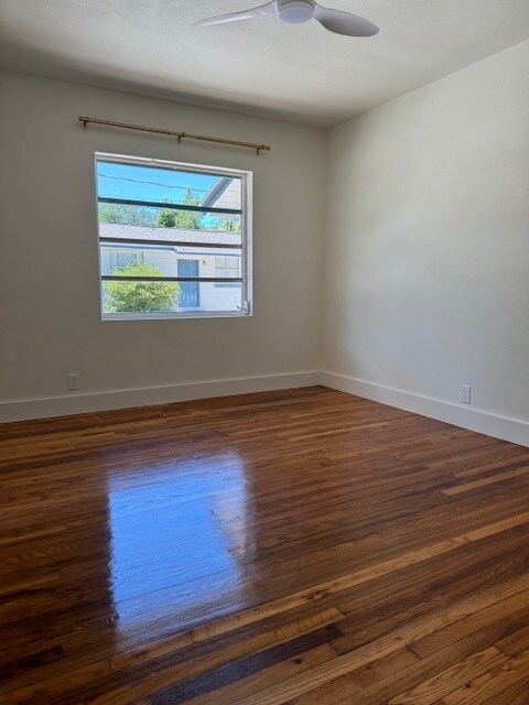 Building Photo - 320 S K St