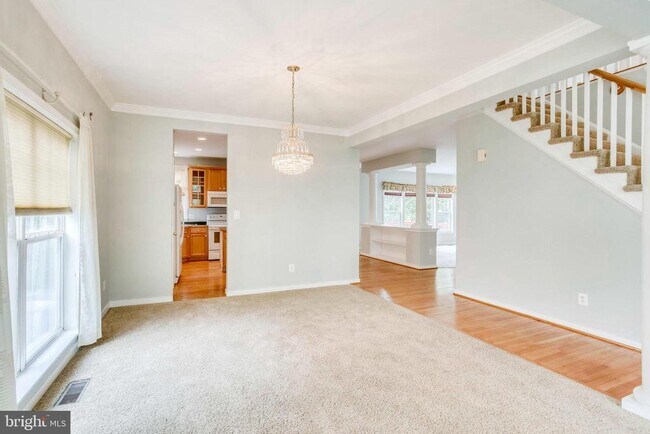 Building Photo - 26161 Rachel Hill Dr