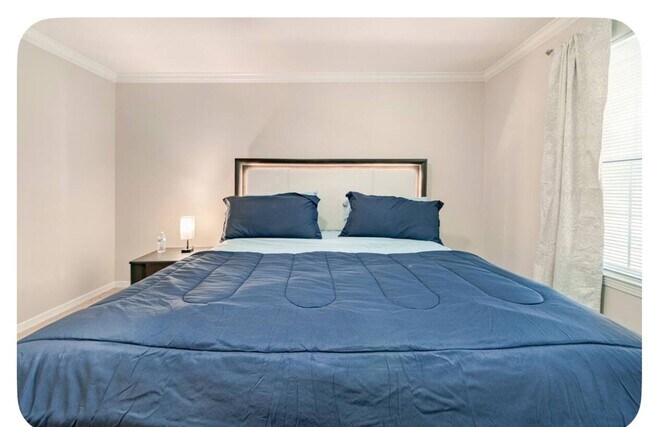 Building Photo - 13674 Garden Grove Ct