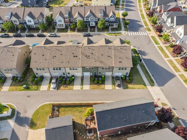 Building Photo - 3-Bedroom Home with Spacious Layout & Private Backyard in Wendell