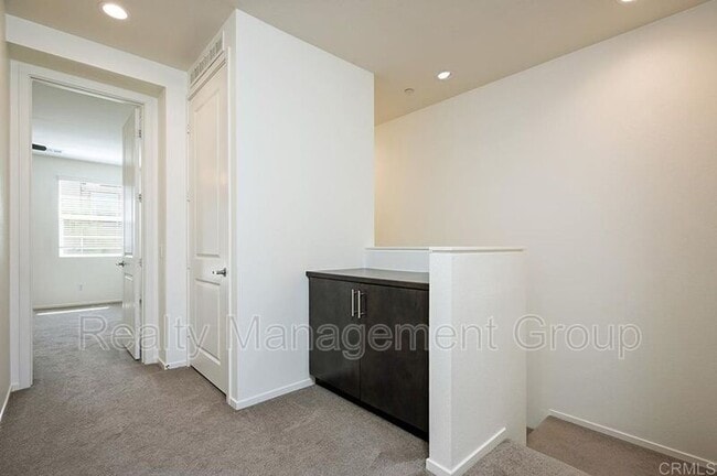 Building Photo - 3395 Campo Azul Ct