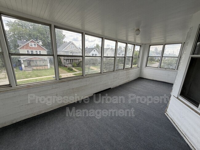 Building Photo - 3346 E 134th St