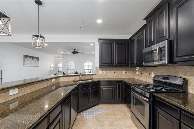 Building Photo - 4157 Comanche Dr