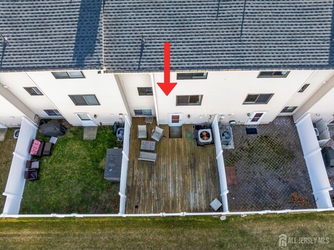 Building Photo - 424 Middlewood Rd