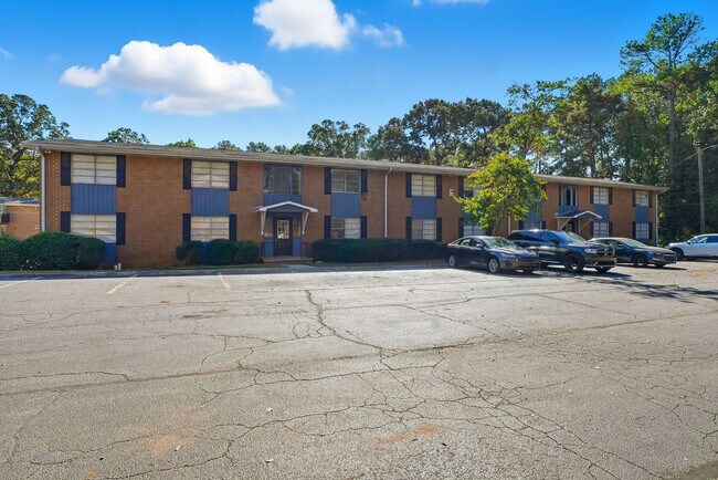 Building Photo - 100 Morrow Rd