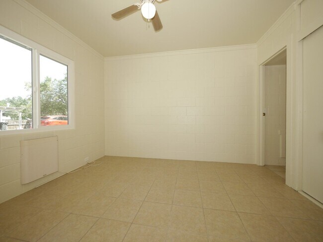 Building Photo - 606 Mountain Ranch Rd