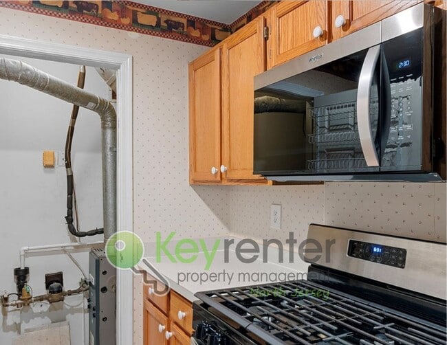 Building Photo - Ground-Floor 2BR/2BA in Desirable Franklin Crossing – Mahwah