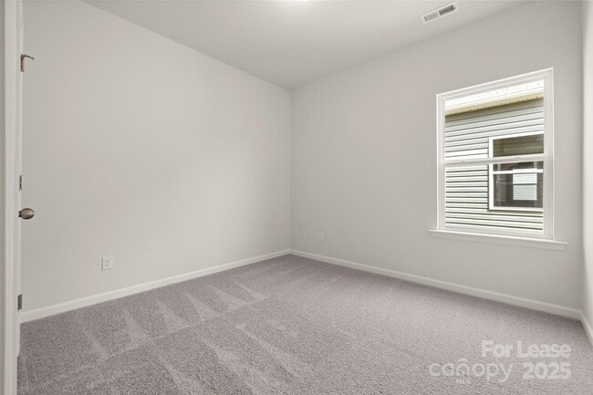 Building Photo - 1231 Langston Ln