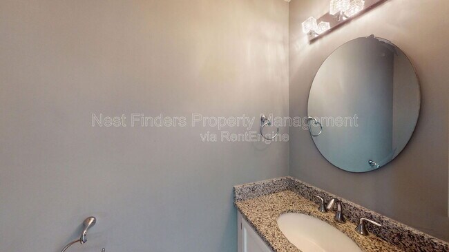 Building Photo - 322 Sunrise Cir
