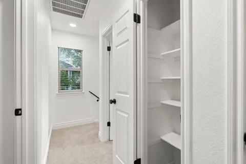 Building Photo - 1212 Gingerlily Cove