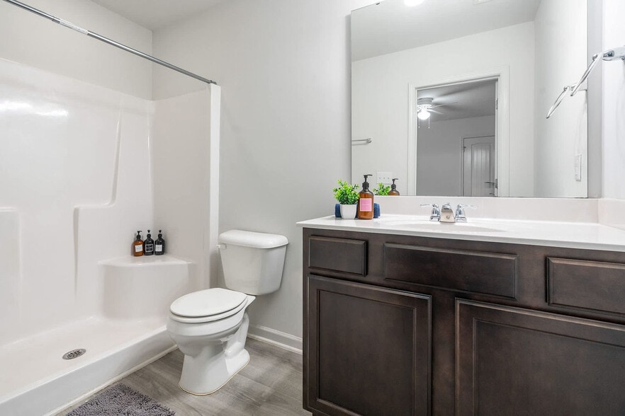 Building Photo - 227 Socket St