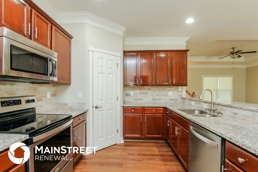 Building Photo - 15032 Alexander Pl Dr