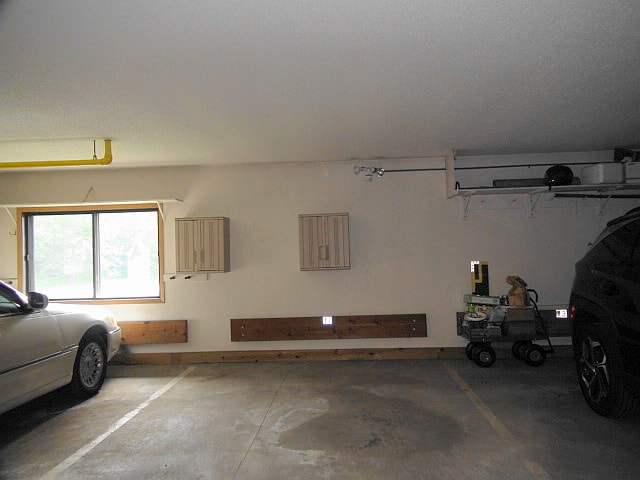 Garage - 14362 Daggett Pine Rd