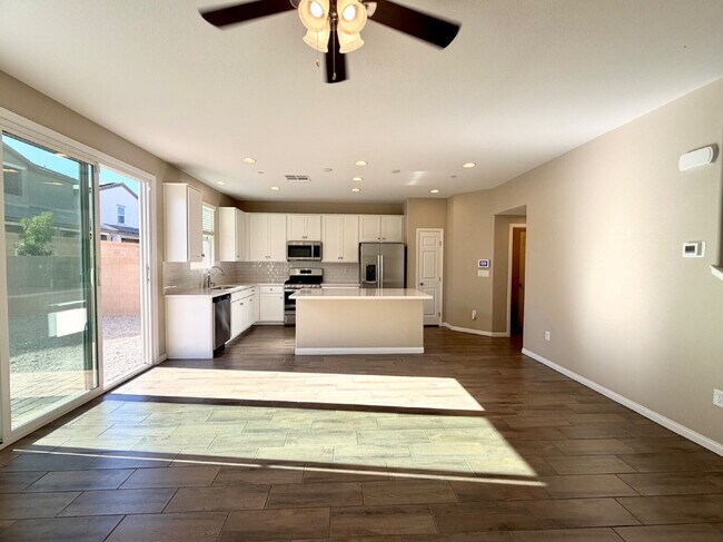 Building Photo - HIVE FALL MOVE-IN SPECIAL: NEWER 2024 BUILD | GATED COMMUNITY | SOLAR INCLUDED