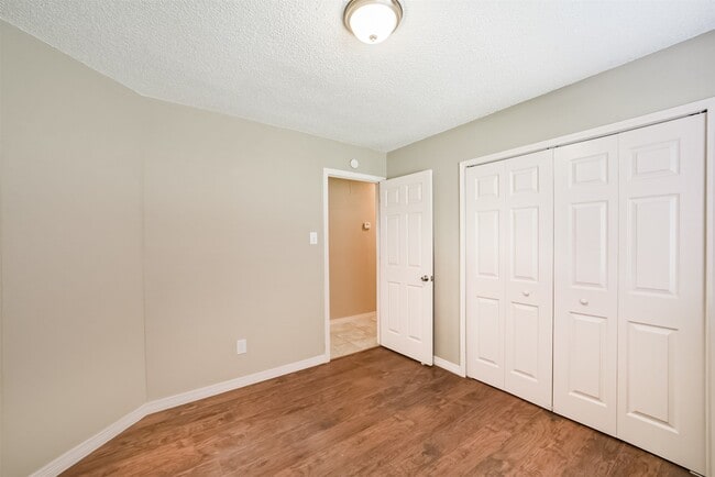 Building Photo - 12502 Miriam Ln