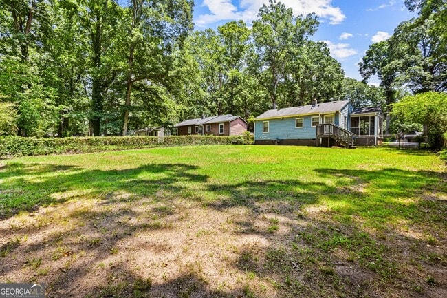Building Photo - 4150 Hanes Dr
