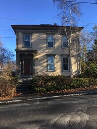 Building Photo - 38 Wannalancit St