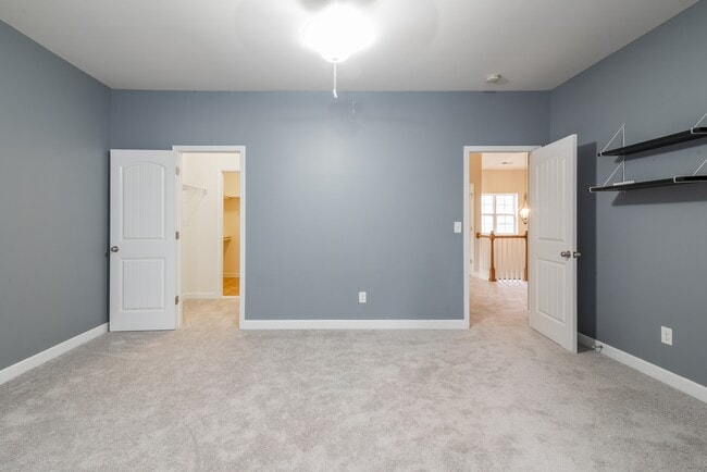 Building Photo - 8513 Loxton Cir