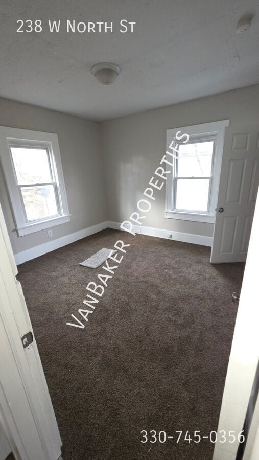 Building Photo - 238 W North St