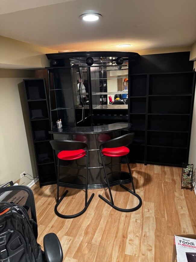 Building Photo - 395 Central Ave