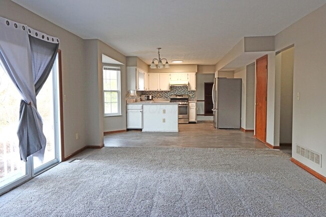 Building Photo - 4862 Roger Allen Ct