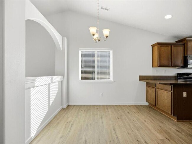 Building Photo - 9352 W 9th Pl