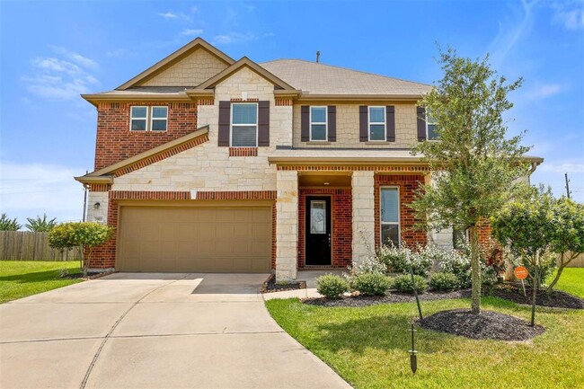 Primary Photo - 5003 Laird Forest Ct