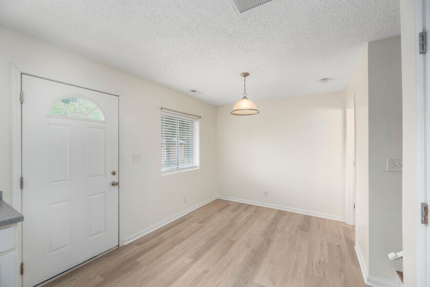 1st Floor- Kitchen Nook - 41 Beri Dr