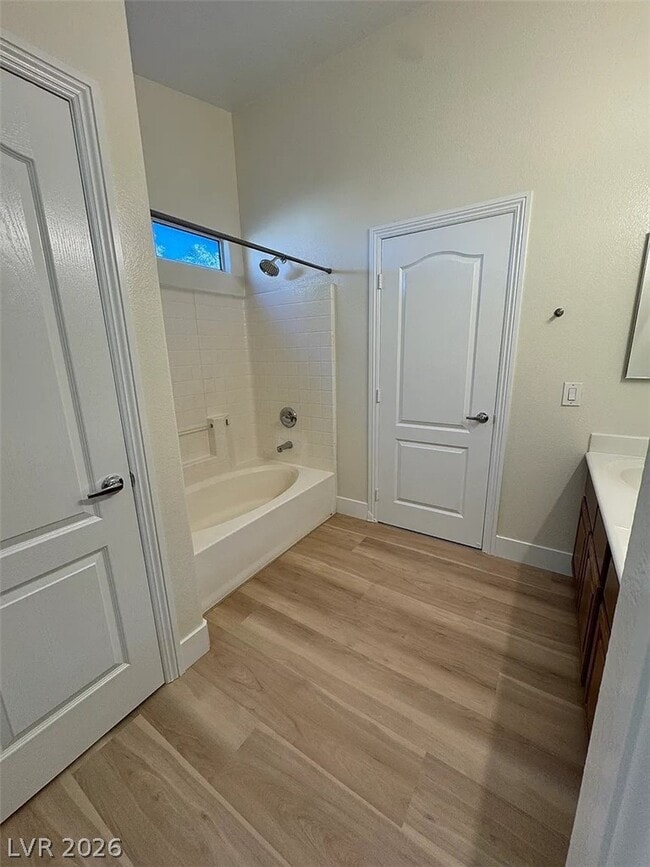 Building Photo - 9368 Pineneedle Ridge St