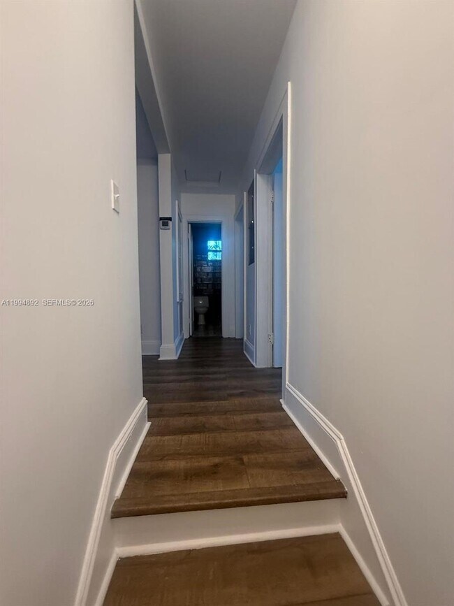 Building Photo - 1235 Coral Wy