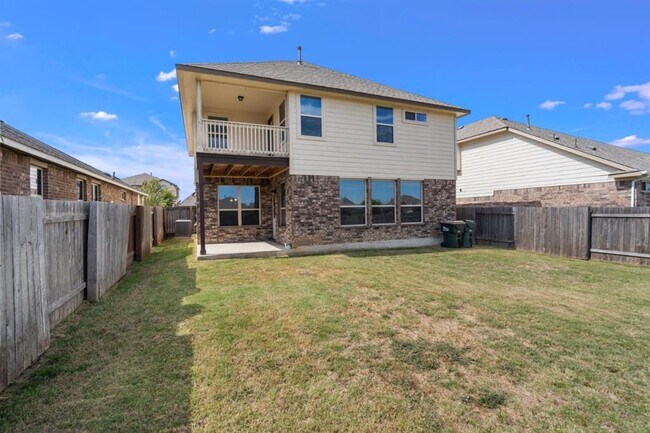Building Photo - 105 Checkerspot Ct