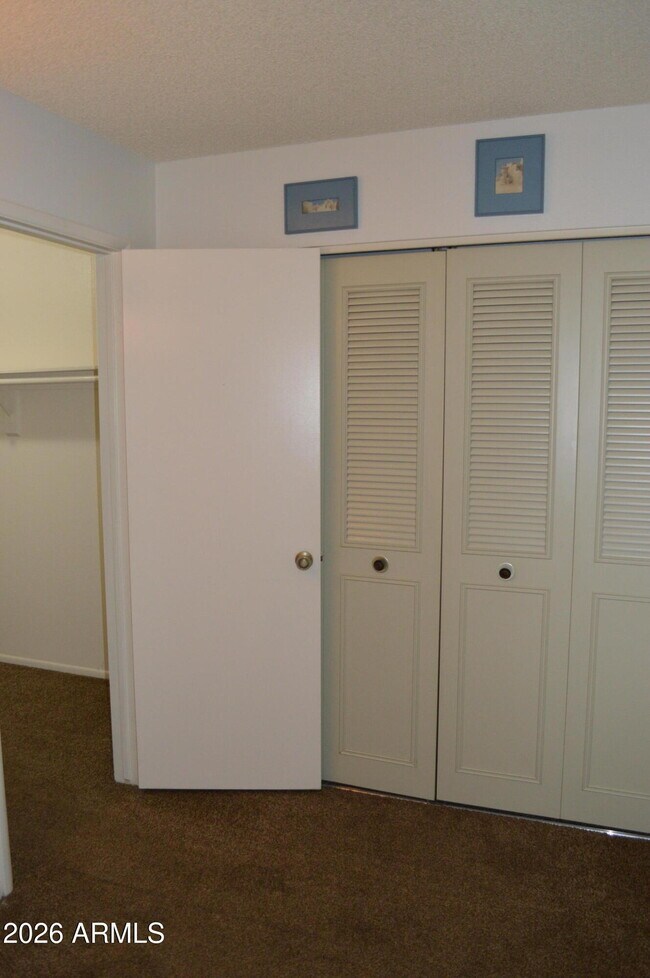 Building Photo - 5442 W El Caminito Dr