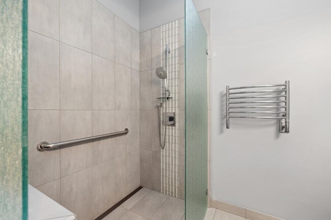 Building Photo - Charming 3-Bedroom Home with Office in desirable Old Palo Alto neighborhood with AC