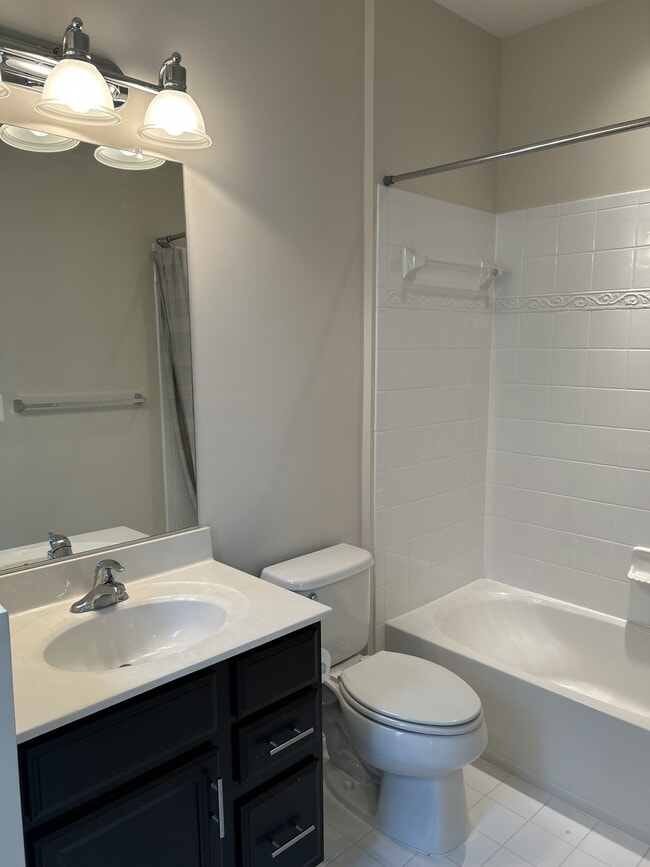 Building Photo - 617 Sprintsail Way