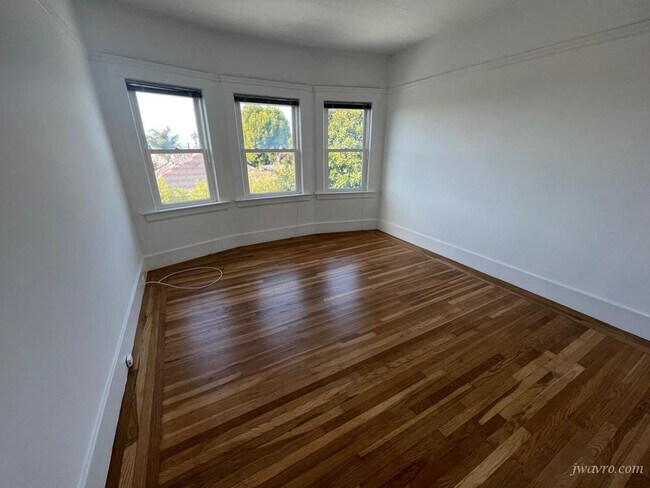 Building Photo - 230 Santa Ana Ave