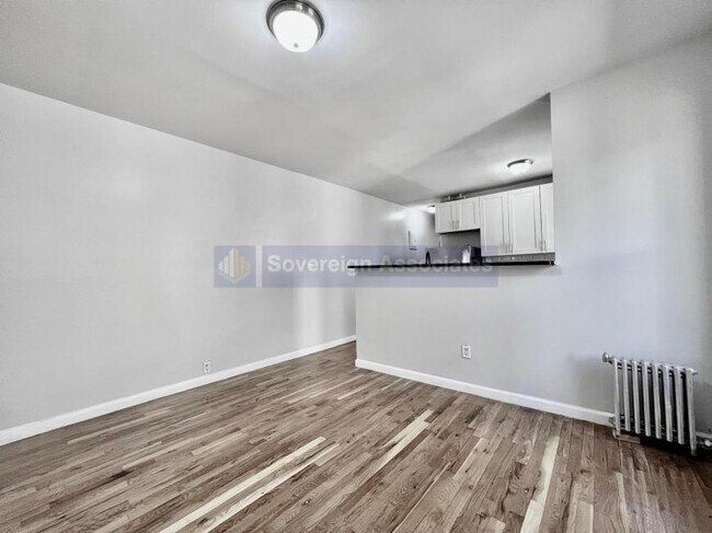 Building Photo - 2 bedroom in New York NY 10032