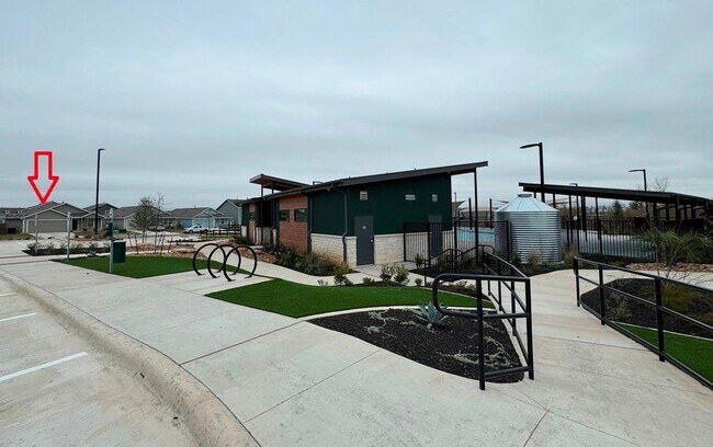 Building Photo - 109 Little Sparklers Lp