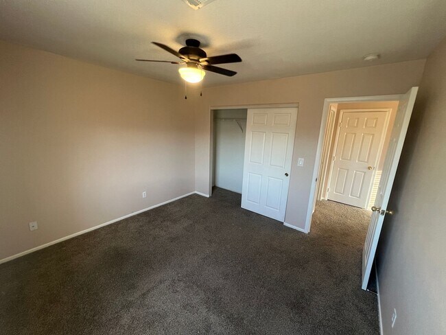 Building Photo - 3 Bed, 2.5 Bath home with Solar Panels!