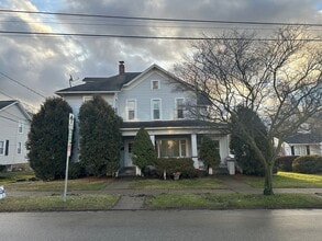 Building Photo - nbr214